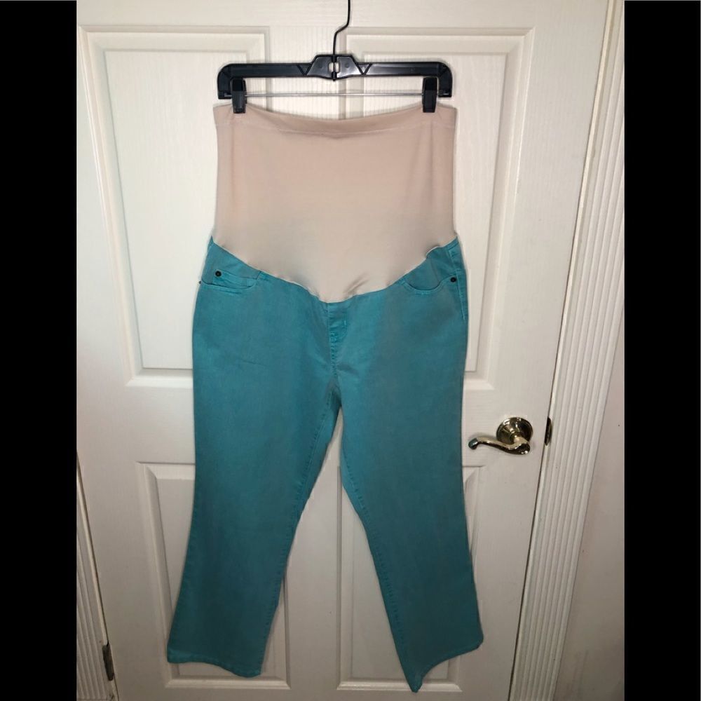 Liz Lange jeans 